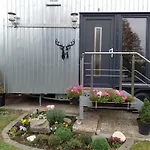 Apartament Rita's Tiny-eifel-house In Fuer 4 Personen Mit Terrasse