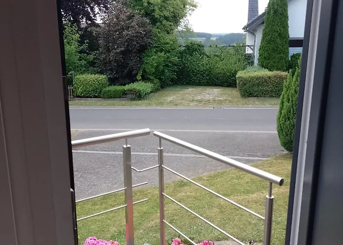 Rita's Tiny-eifel-house In Für 4 Personen Mit Terrasse * Monschau
